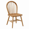 Chaise de salle à manger Falqorin en bois marron, style classique, 55x50x90 cm, avec dossier ajouré.